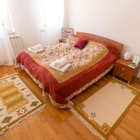Mount B Apartman Hrasnica